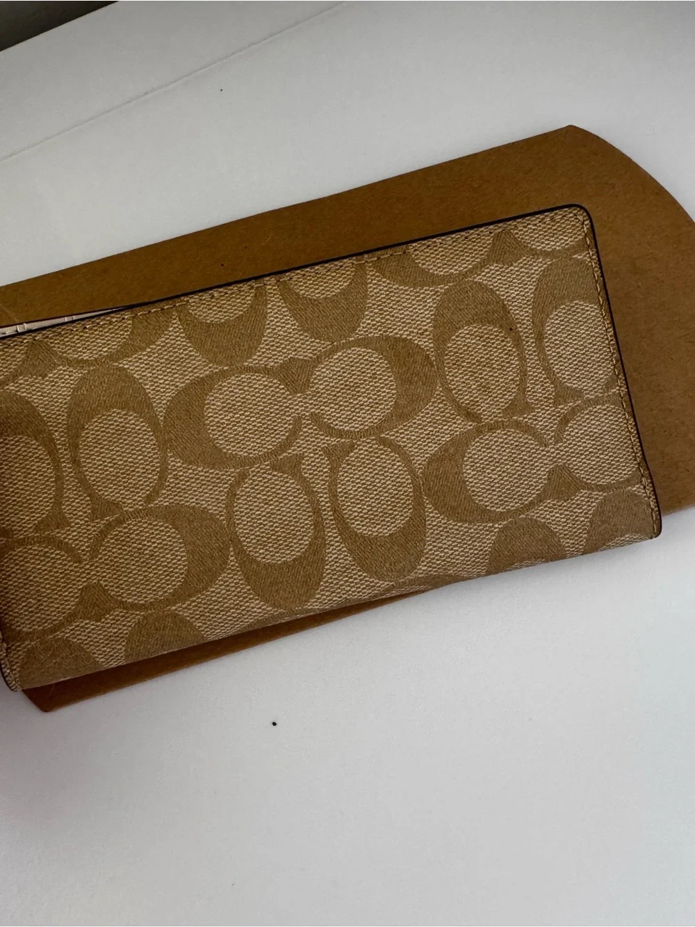 Coach Signature Continental Wallet in Khaki/Tan